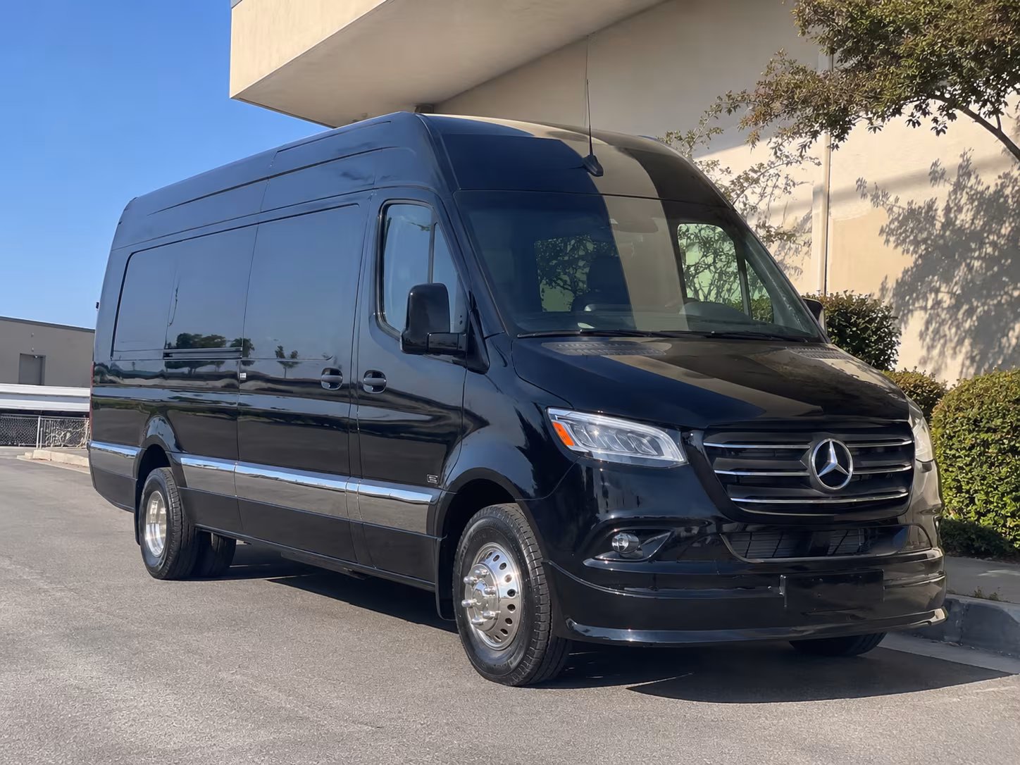 bus rental options for flint trips