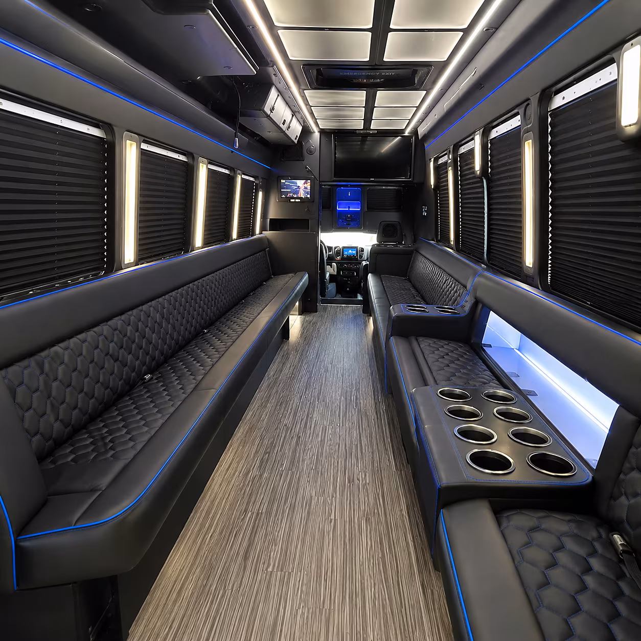 field trip buses for college campus tours and high school excursions in flint