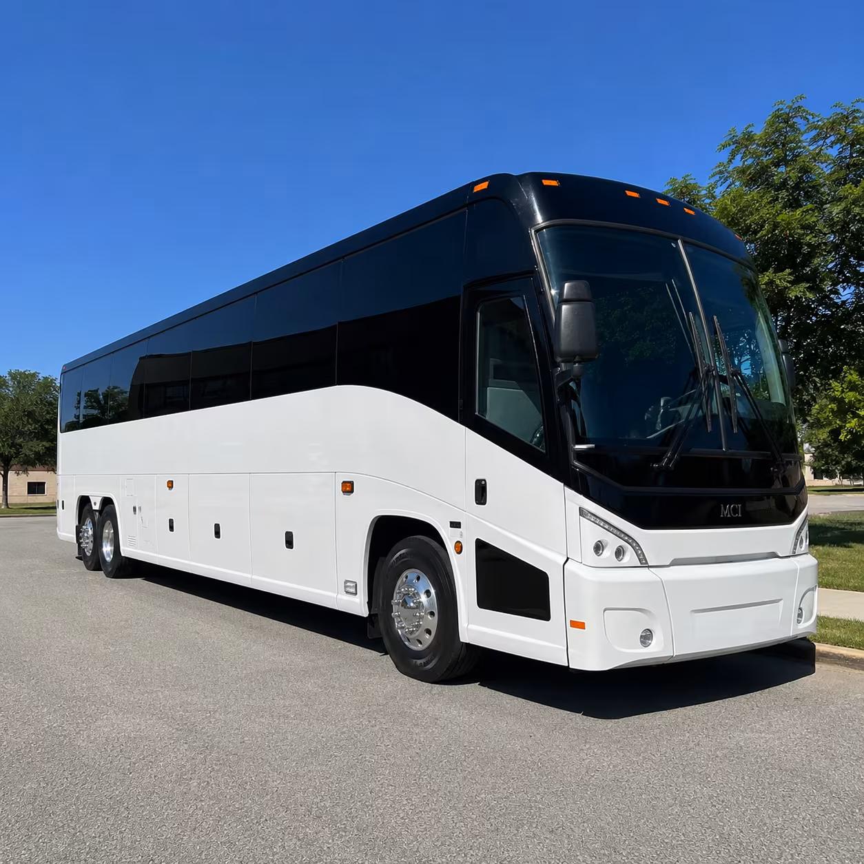 flint 40 passenger charter bus